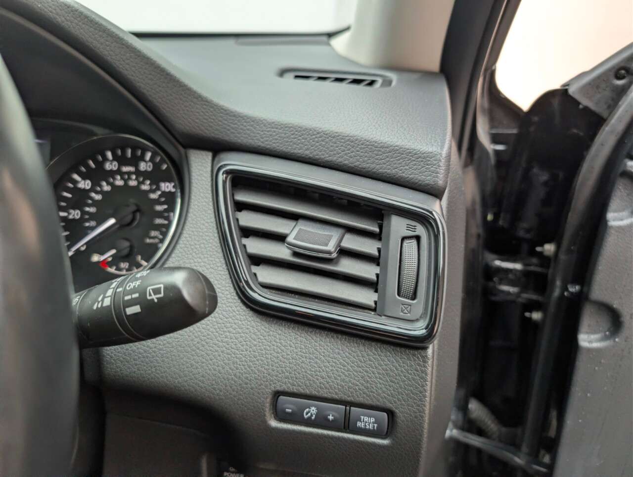 2019 NISSAN X-TRAIL 2019 NISSAN X-TRAIL