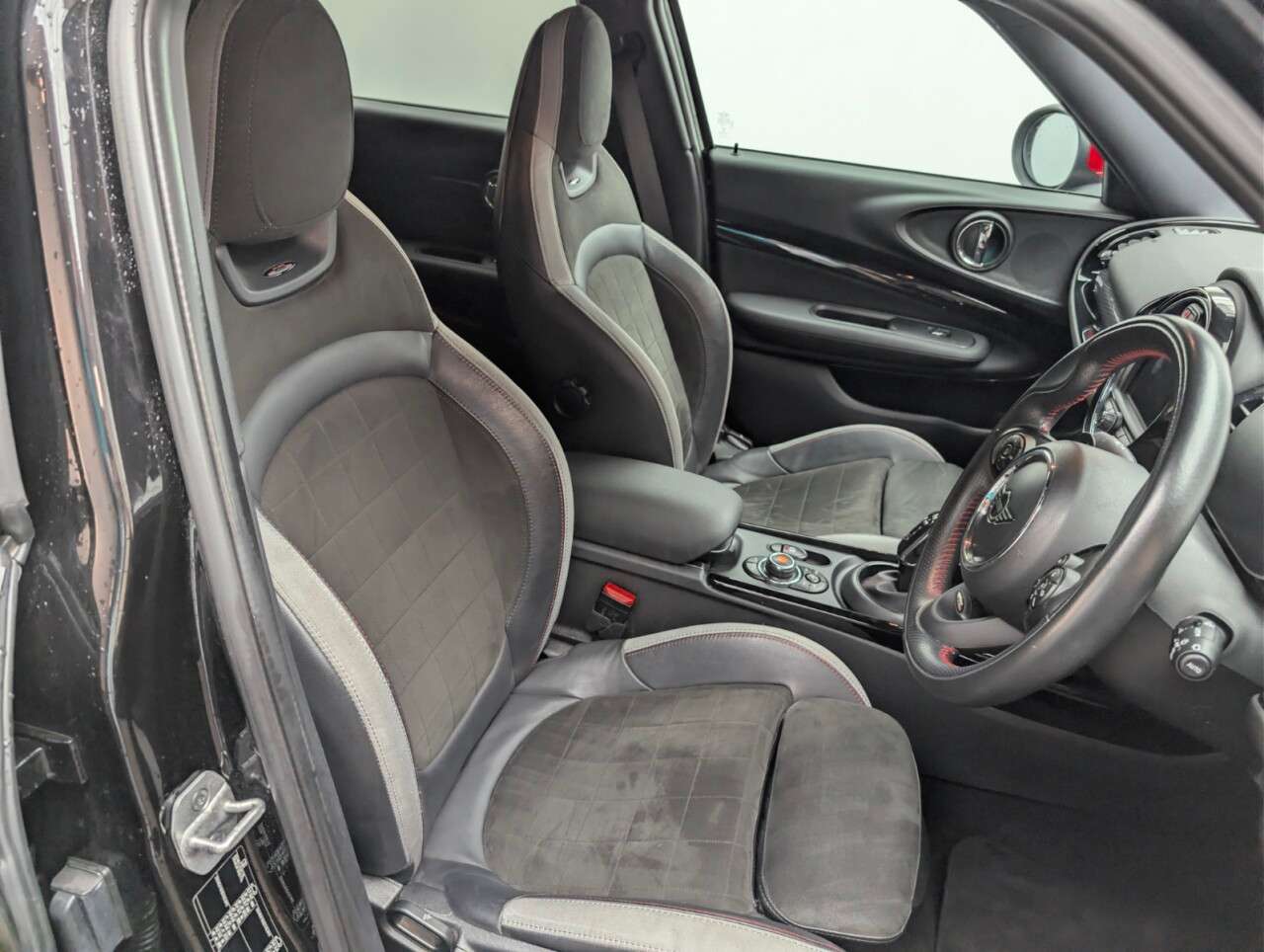 2020 MINI CLUBMAN 2020 MINI CLUBMAN