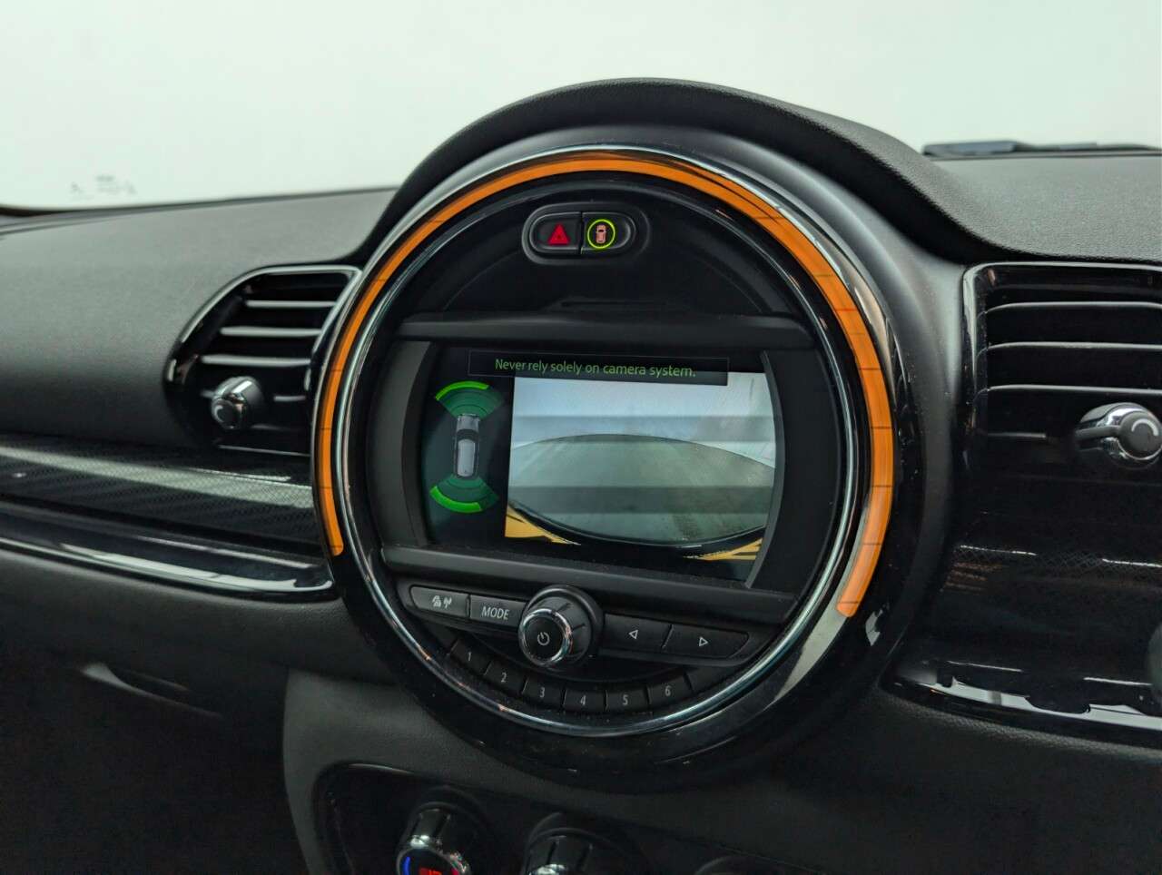 2020 MINI CLUBMAN 2020 MINI CLUBMAN