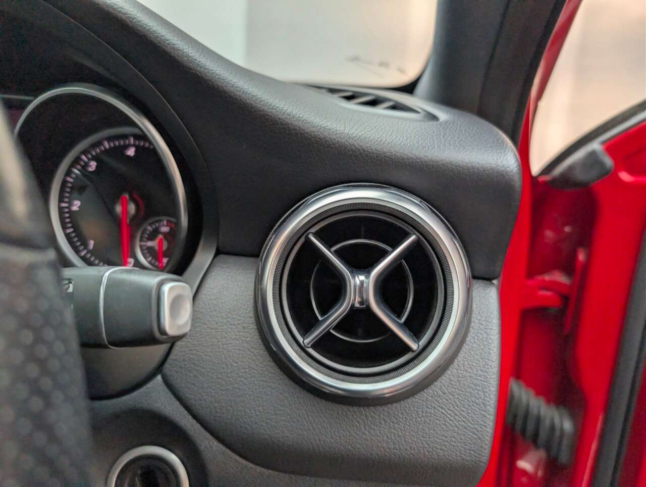 2018 MERCEDES-BENZ 180 2018 MERCEDES-BENZ 180