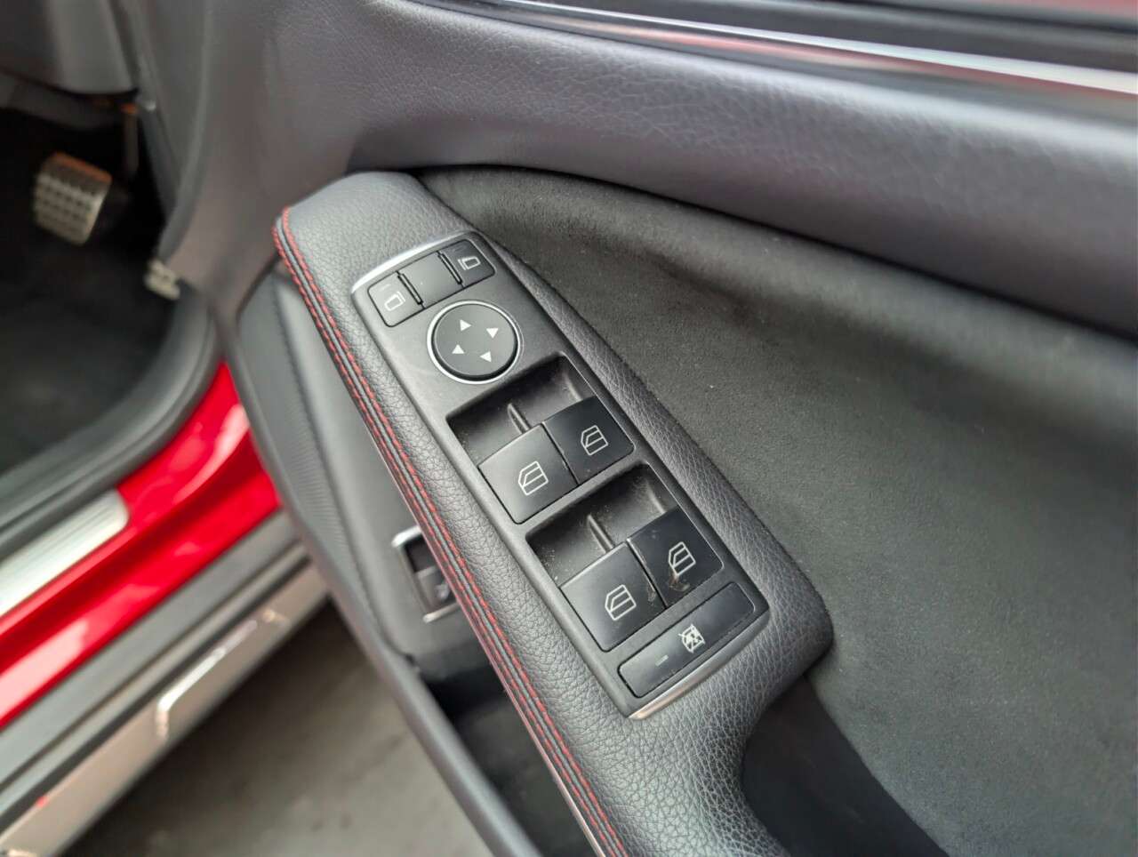 2018 MERCEDES-BENZ 180 2018 MERCEDES-BENZ 180