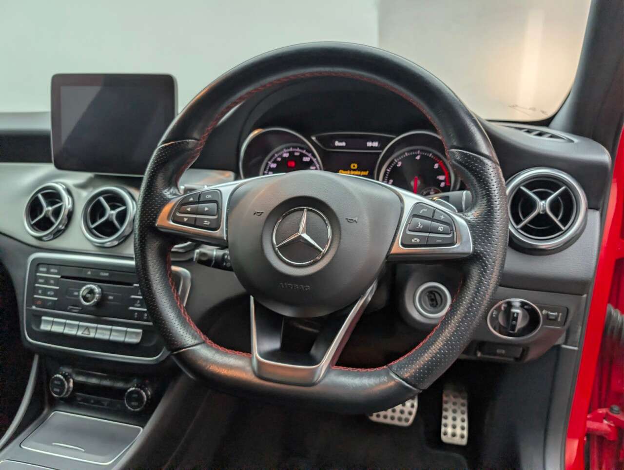 2018 MERCEDES-BENZ 180 2018 MERCEDES-BENZ 180