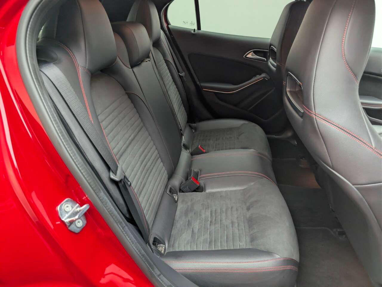 2018 MERCEDES-BENZ 180 2018 MERCEDES-BENZ 180