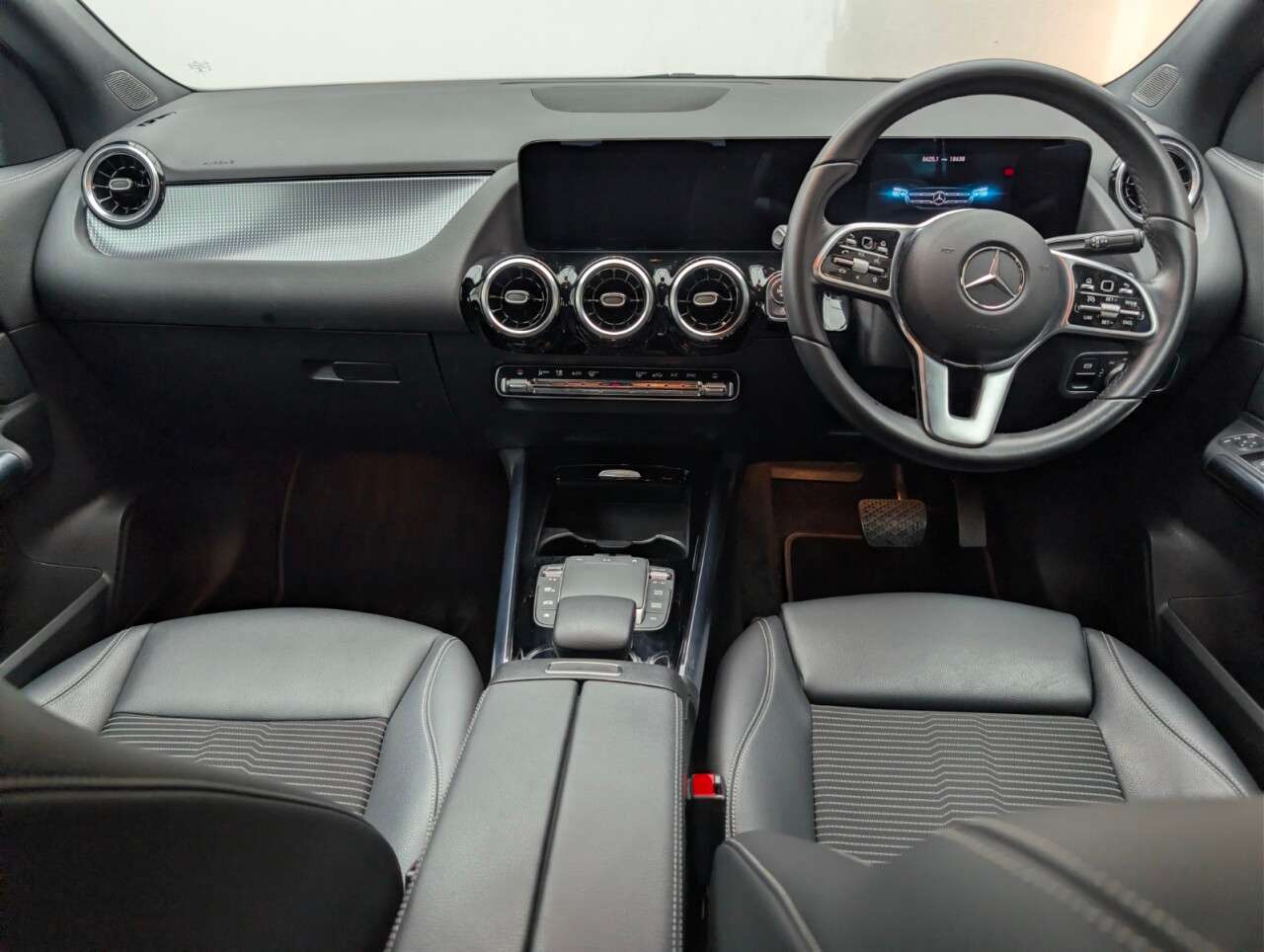 2022 MERCEDES-BENZ GLA CLASS 2022 MERCEDES-BENZ GLA CLASS