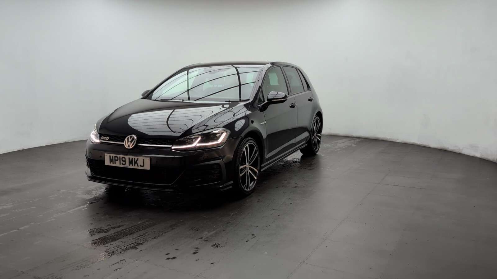 2019 VOLKSWAGEN GOLF 2019 VOLKSWAGEN GOLF