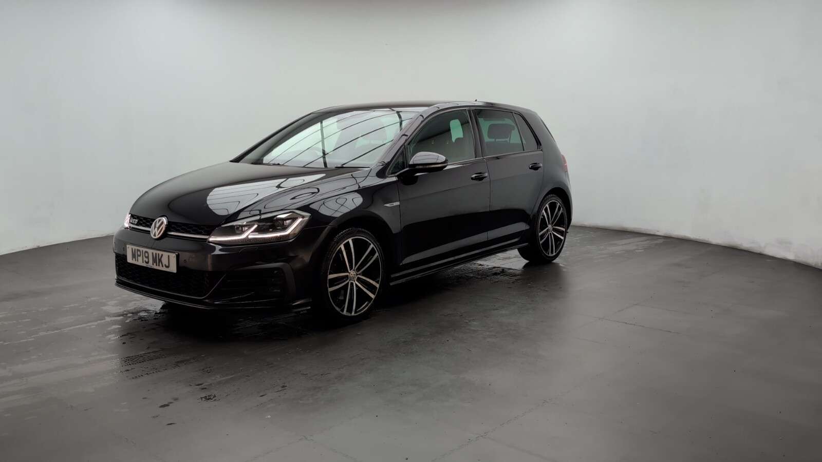 2019 VOLKSWAGEN GOLF 2019 VOLKSWAGEN GOLF