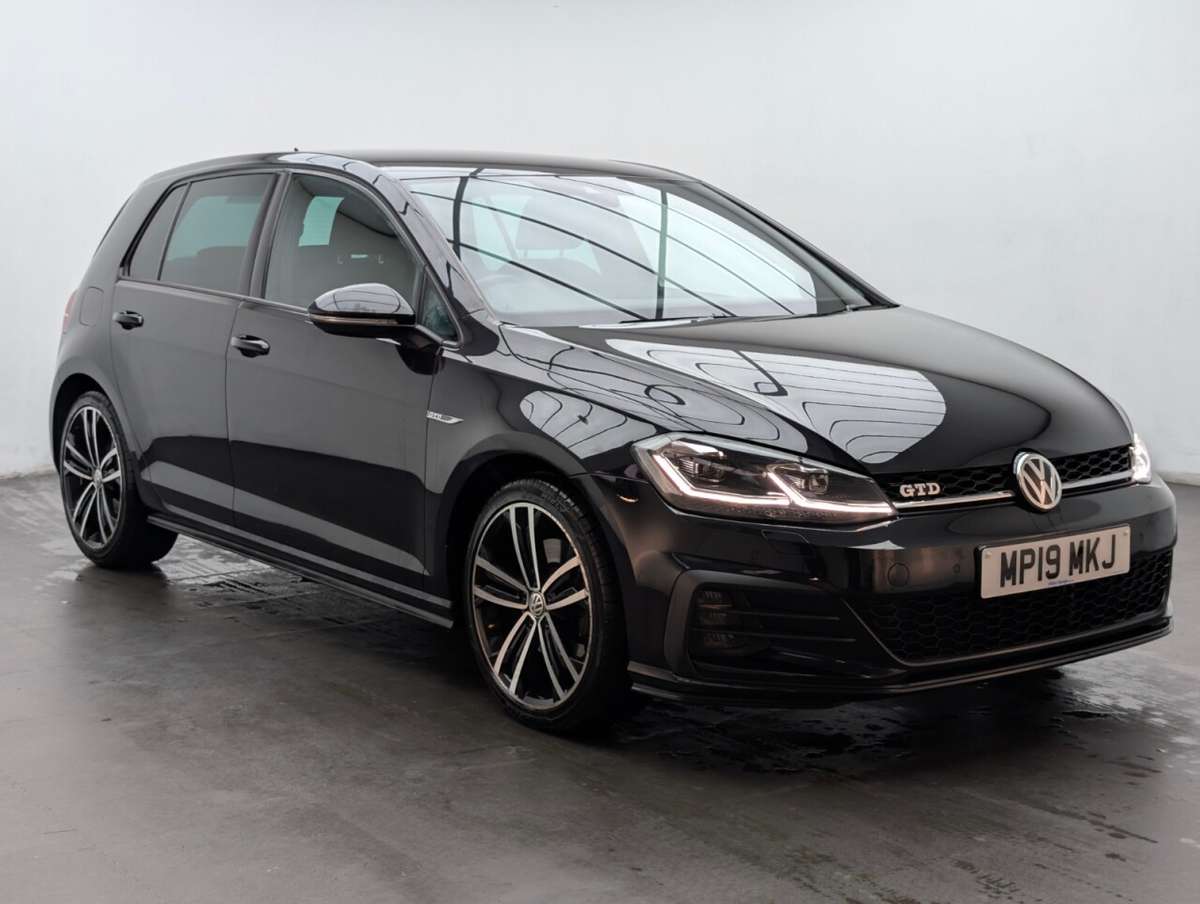 Check out this Volkswagen Golf 2019 Diesel Automatic