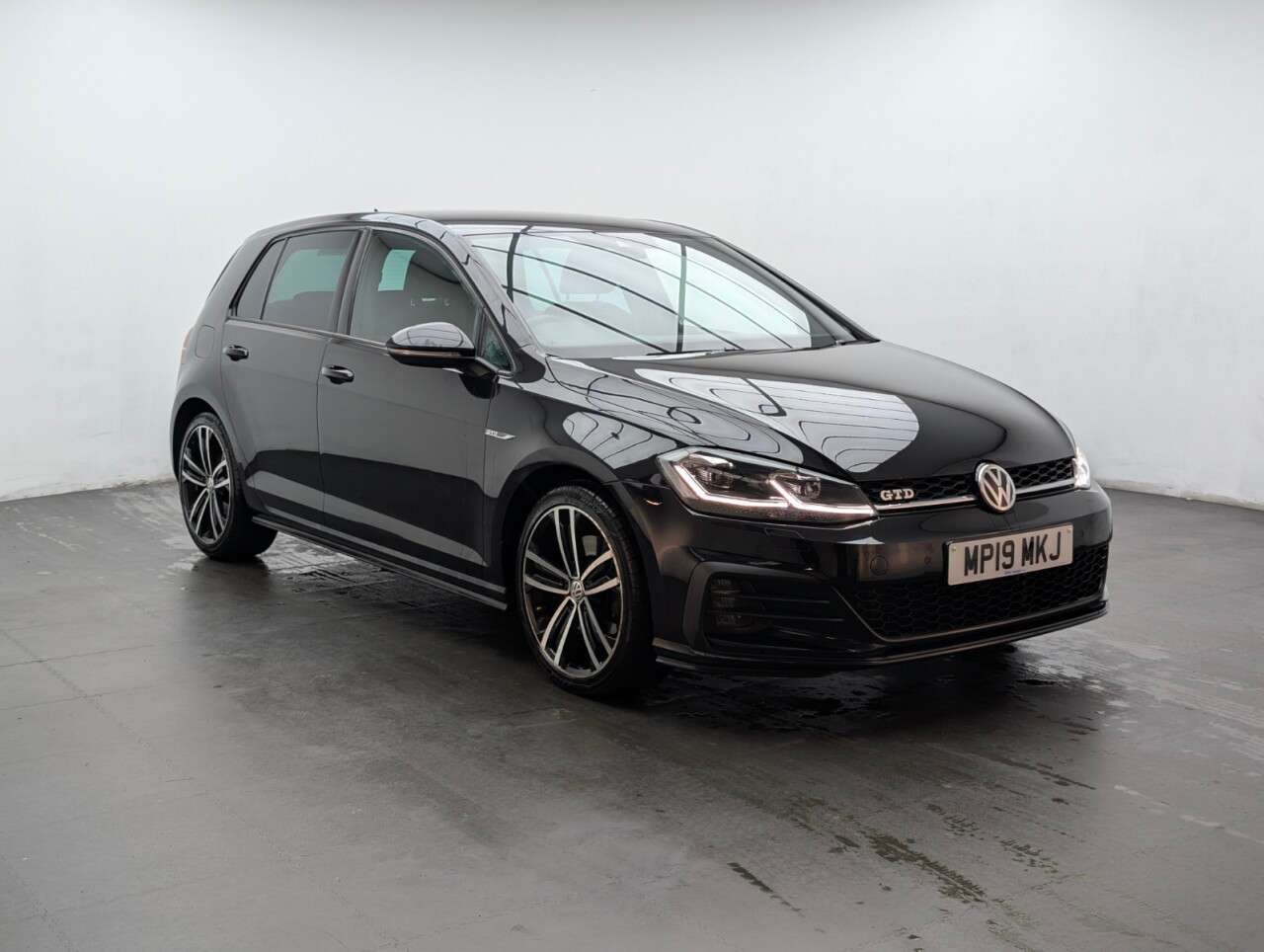 2019 VOLKSWAGEN GOLF 2019 VOLKSWAGEN GOLF