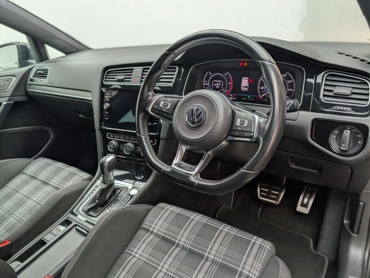 2019 VOLKSWAGEN GOLF 2019 VOLKSWAGEN GOLF