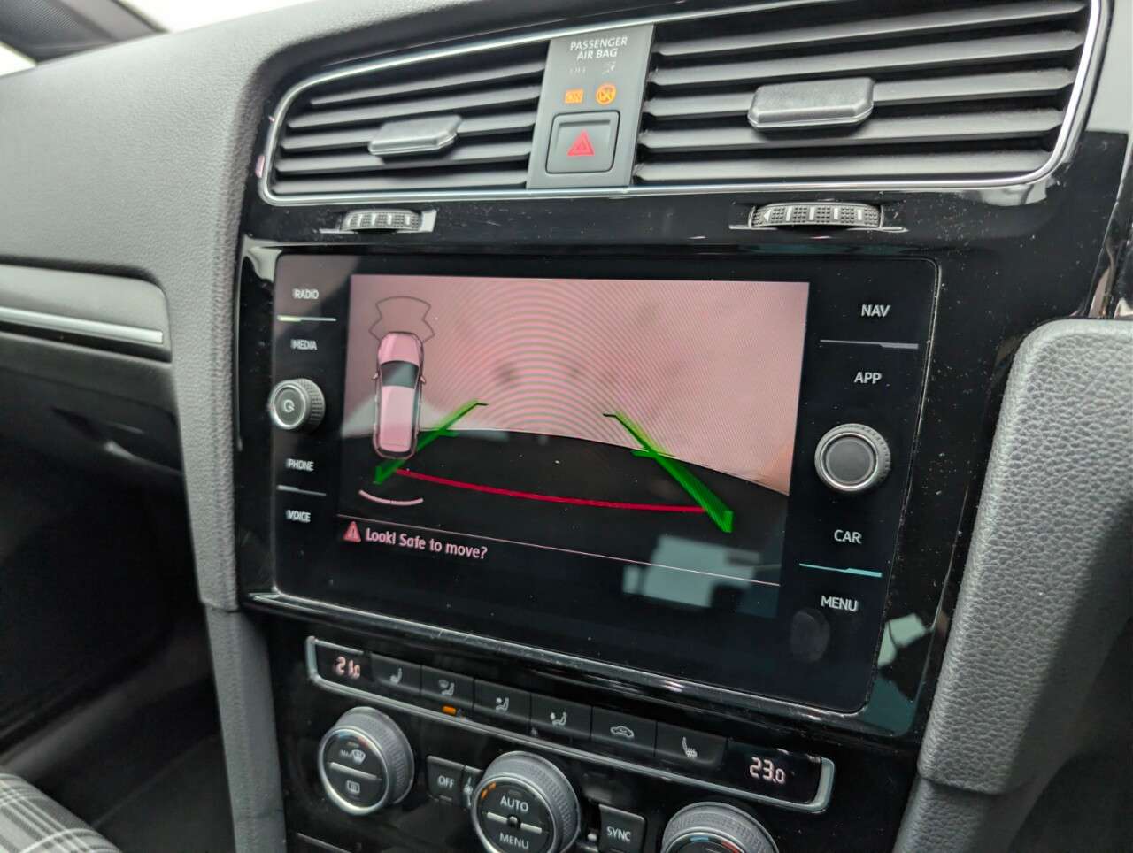 2019 VOLKSWAGEN GOLF 2019 VOLKSWAGEN GOLF