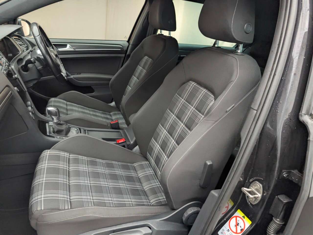 2019 VOLKSWAGEN GOLF 2019 VOLKSWAGEN GOLF