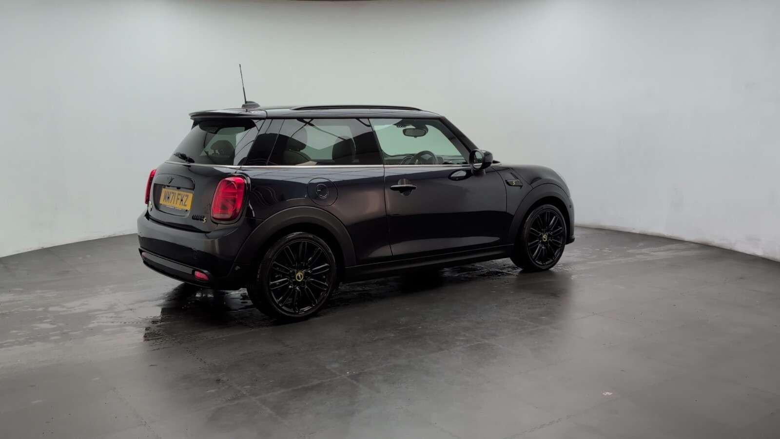 2021 MINI ELECTRIC HATCH 2021 MINI ELECTRIC HATCH