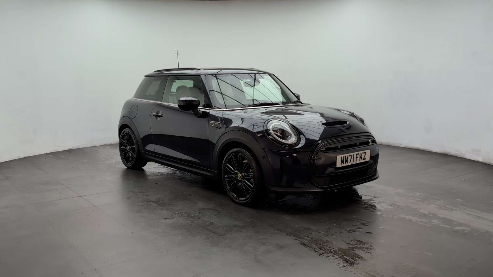 2021 MINI ELECTRIC HATCH 2021 MINI ELECTRIC HATCH