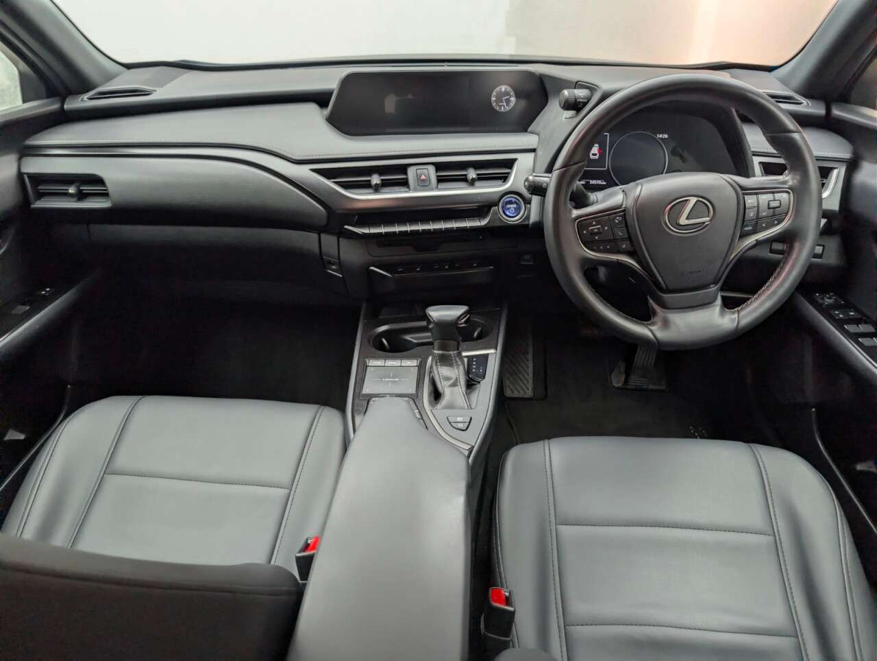 2022 LEXUS UX 2022 LEXUS UX