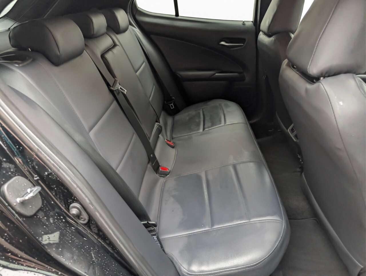 2022 LEXUS UX 2022 LEXUS UX