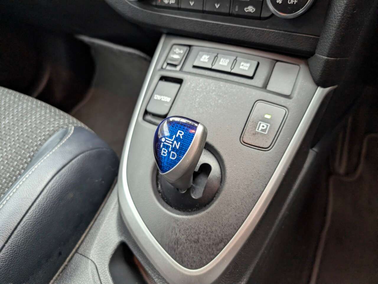 2015 TOYOTA AURIS 2015 TOYOTA AURIS