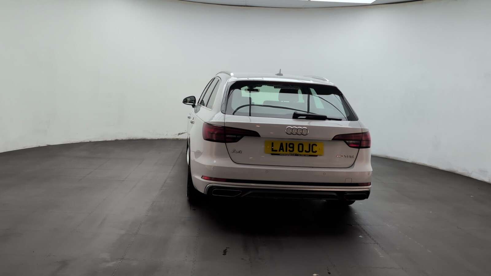 2019 AUDI A4 AVANT 2019 AUDI A4 AVANT