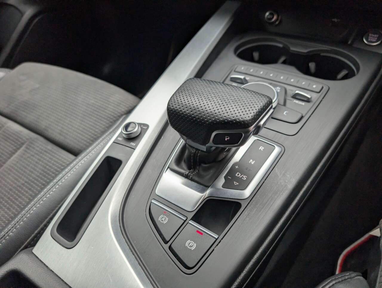 2019 AUDI A4 AVANT 2019 AUDI A4 AVANT