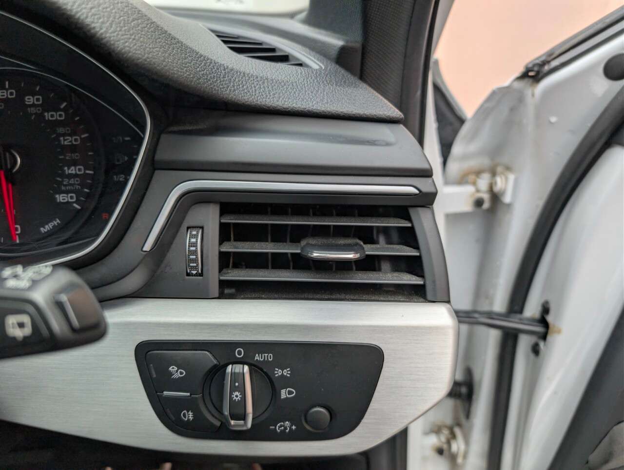 2019 AUDI A4 AVANT 2019 AUDI A4 AVANT