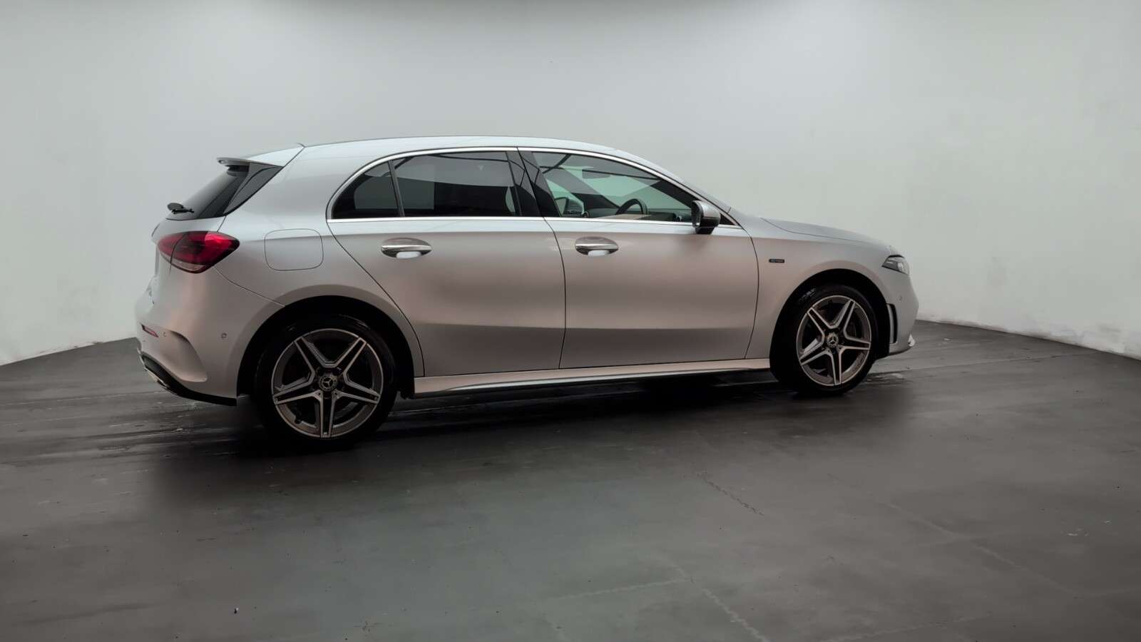 2021 MERCEDES-BENZ A CLASS 2021 MERCEDES-BENZ A CLASS