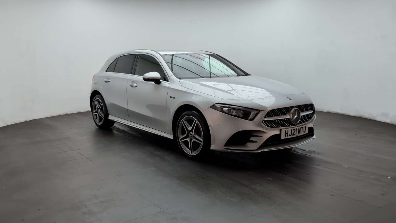 2021 MERCEDES-BENZ A CLASS 2021 MERCEDES-BENZ A CLASS