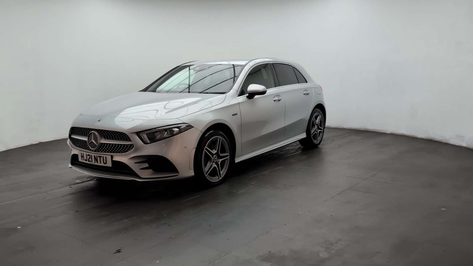 2021 MERCEDES-BENZ A CLASS 2021 MERCEDES-BENZ A CLASS