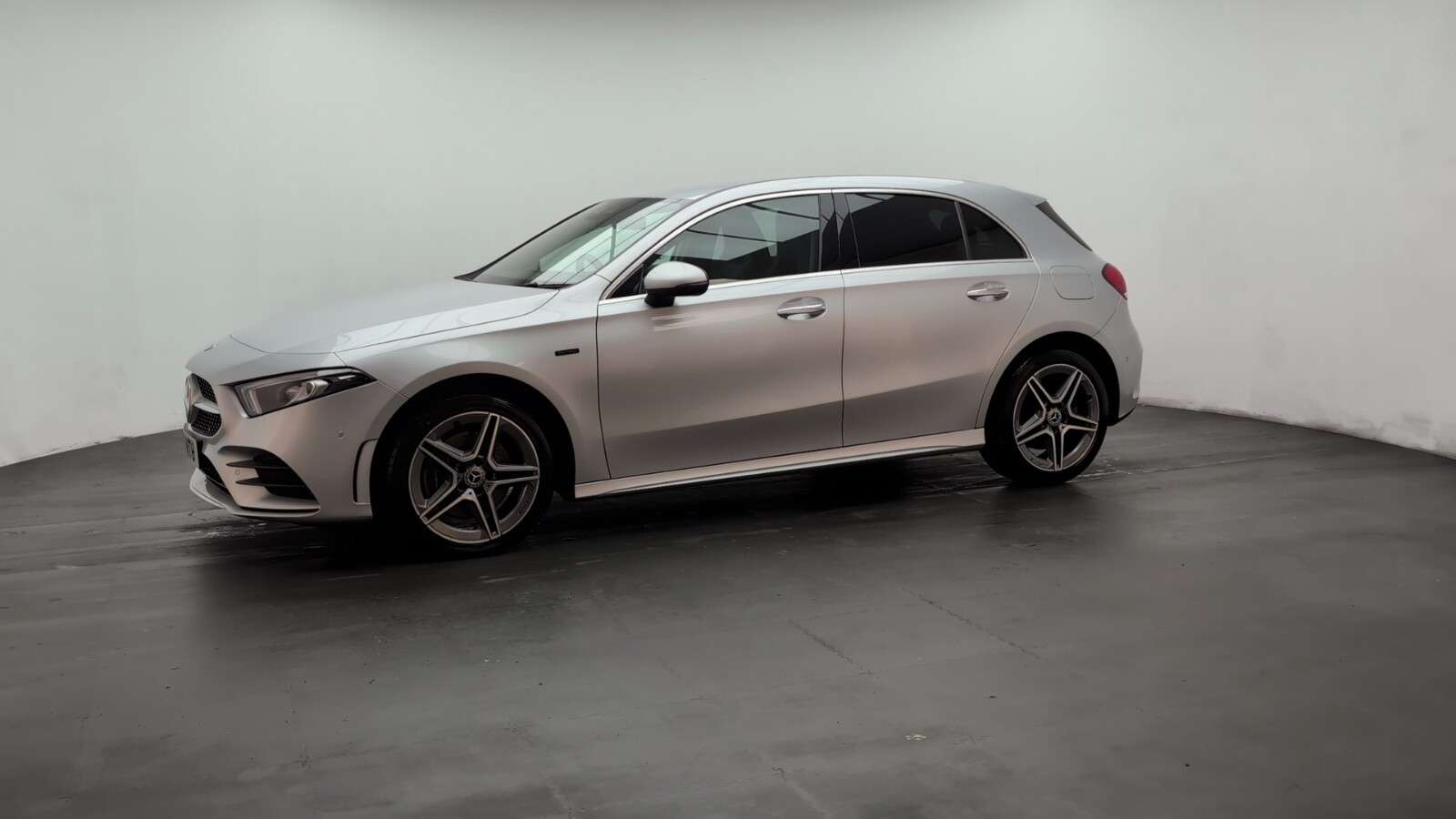 2021 MERCEDES-BENZ A CLASS 2021 MERCEDES-BENZ A CLASS