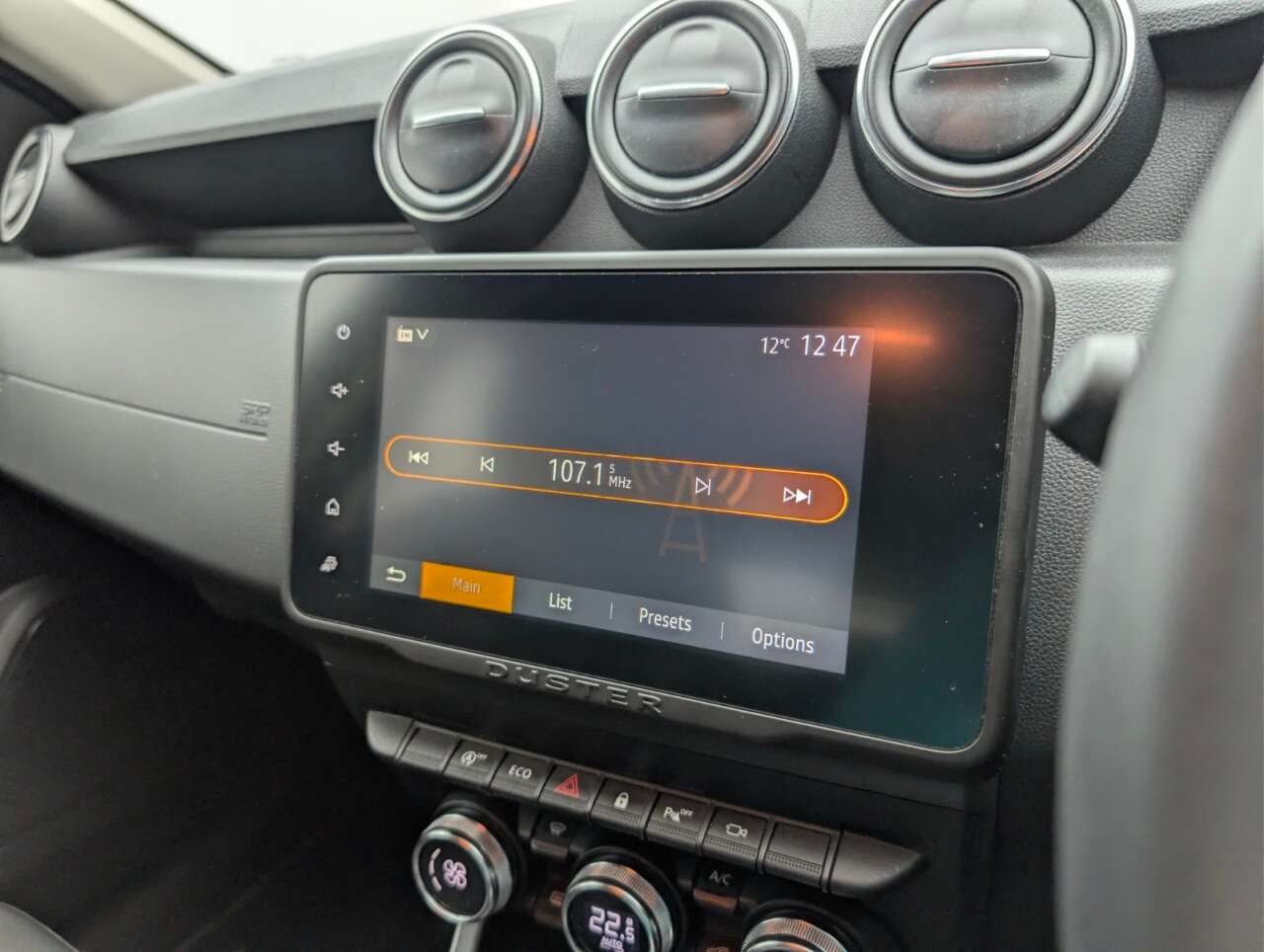 2022 DACIA DUSTER 2022 DACIA DUSTER