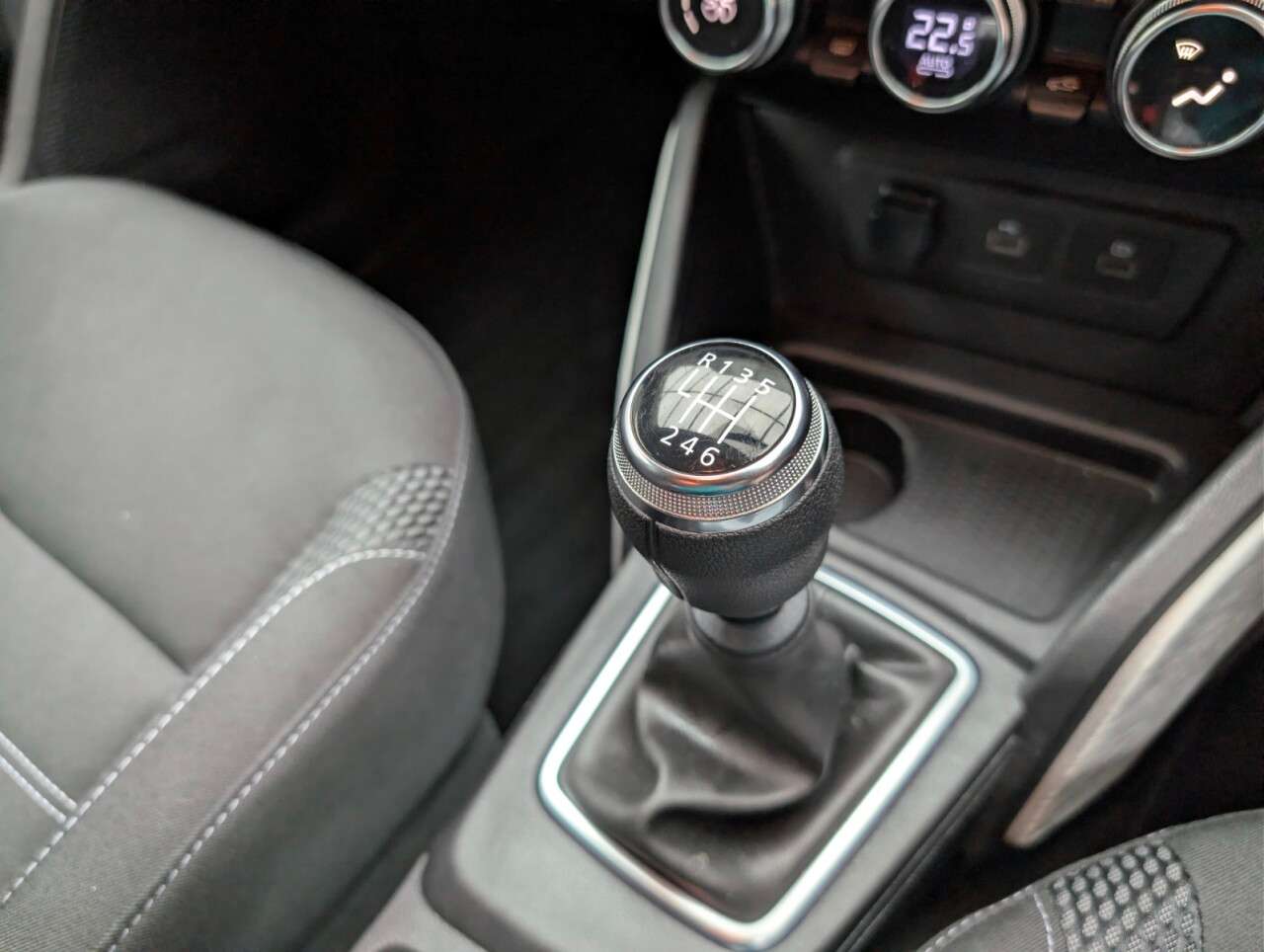 2022 DACIA DUSTER 2022 DACIA DUSTER