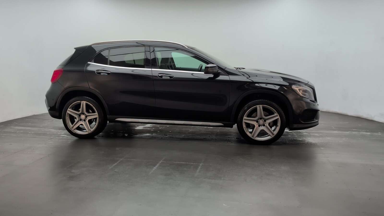 2016 MERCEDES-BENZ GLA CLASS 2016 MERCEDES-BENZ GLA CLASS