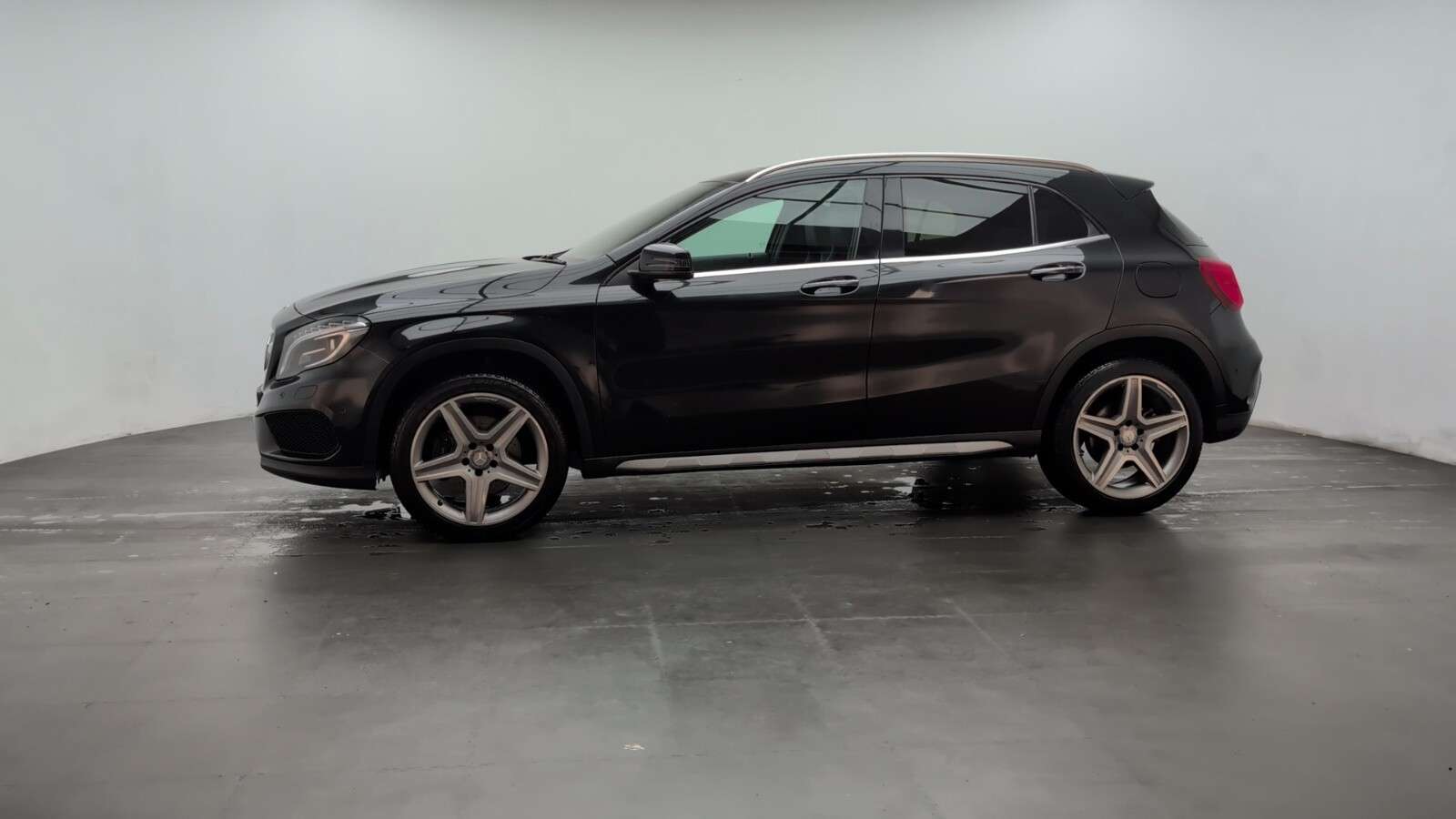 2016 MERCEDES-BENZ GLA CLASS 2016 MERCEDES-BENZ GLA CLASS