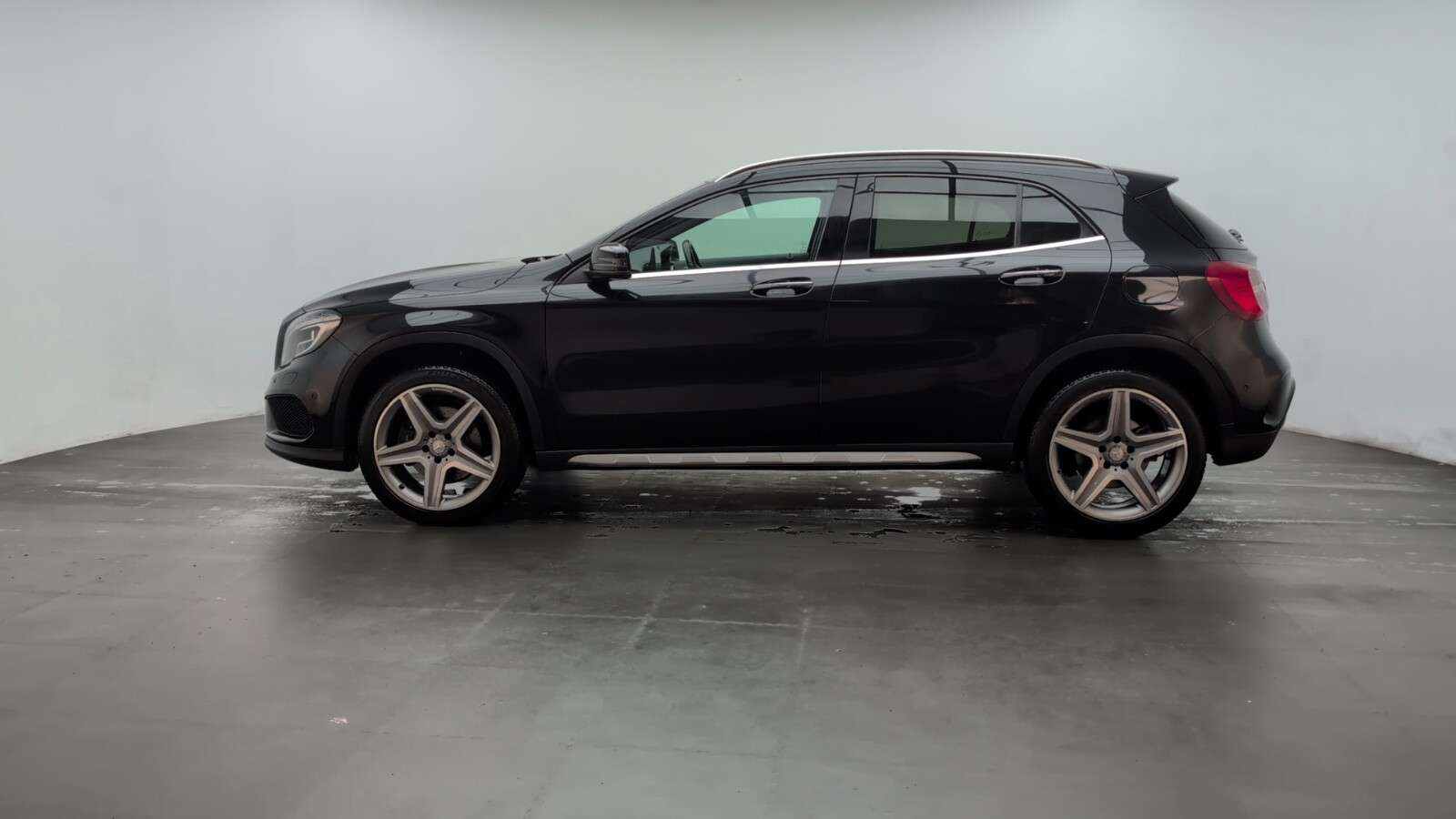 2016 MERCEDES-BENZ GLA CLASS 2016 MERCEDES-BENZ GLA CLASS