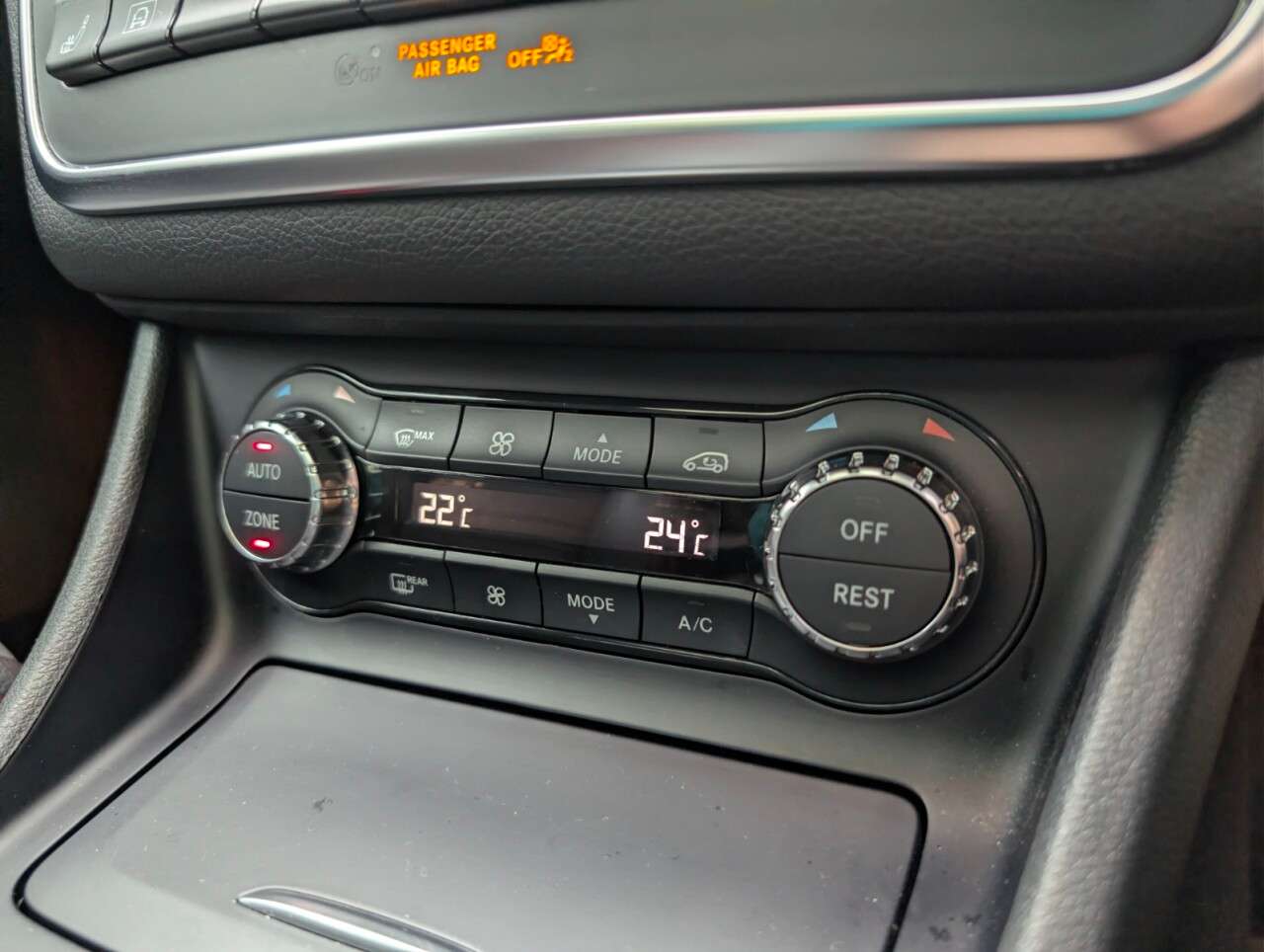 2016 MERCEDES-BENZ GLA CLASS 2016 MERCEDES-BENZ GLA CLASS