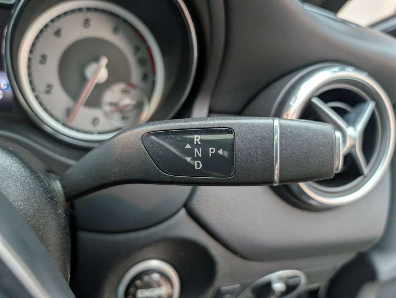 2016 MERCEDES-BENZ GLA CLASS 2016 MERCEDES-BENZ GLA CLASS