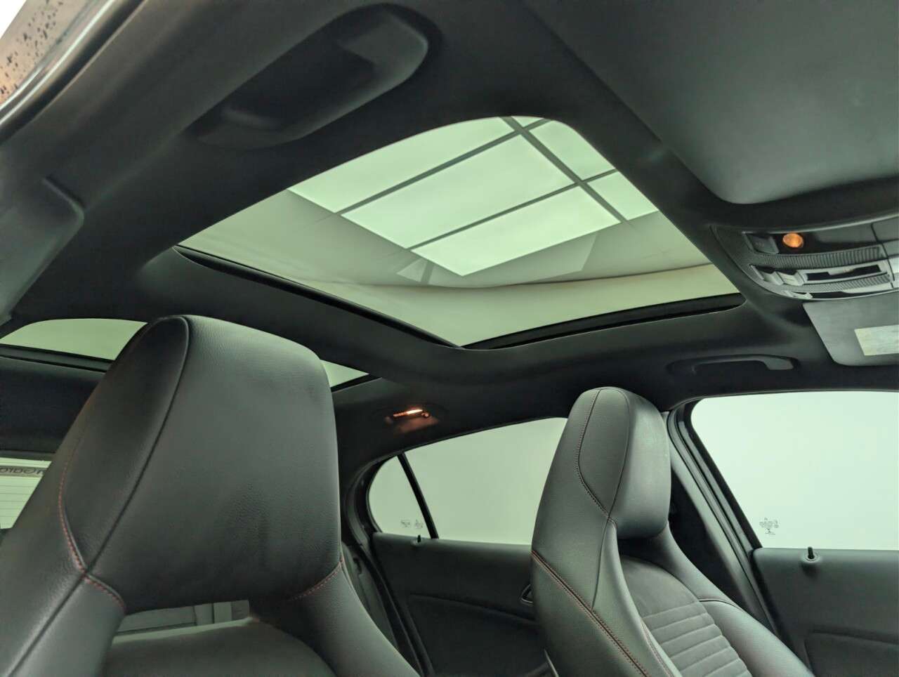 2016 MERCEDES-BENZ GLA CLASS 2016 MERCEDES-BENZ GLA CLASS