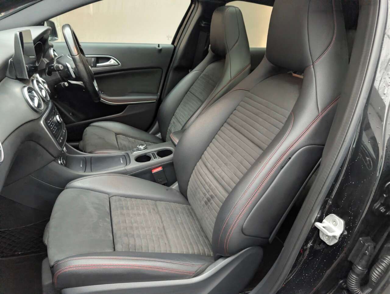 2016 MERCEDES-BENZ GLA CLASS 2016 MERCEDES-BENZ GLA CLASS