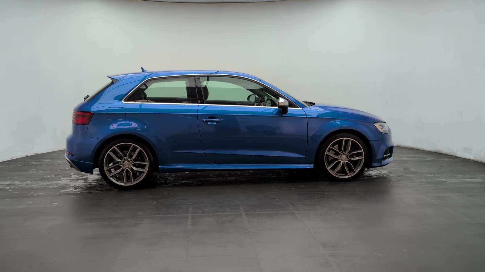2017 AUDI S3 2017 AUDI S3
