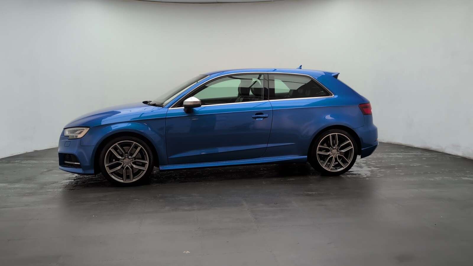2017 AUDI S3 2017 AUDI S3