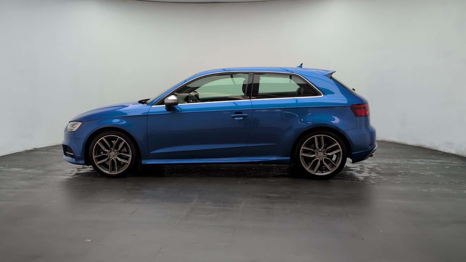 2017 AUDI S3 2017 AUDI S3