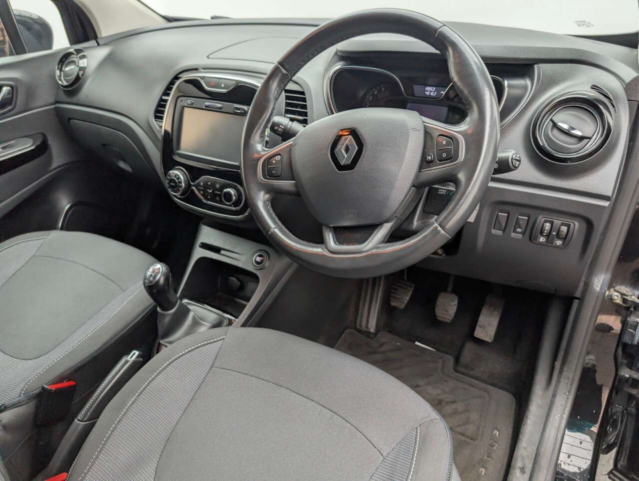 2016 RENAULT CAPTUR 2016 RENAULT CAPTUR