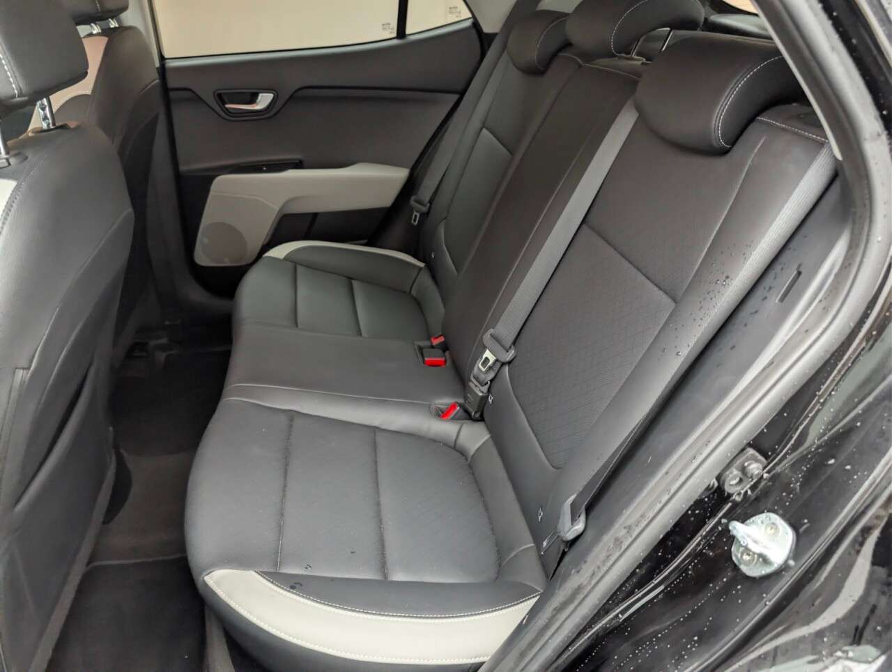 2020 KIA STONIC 2020 KIA STONIC