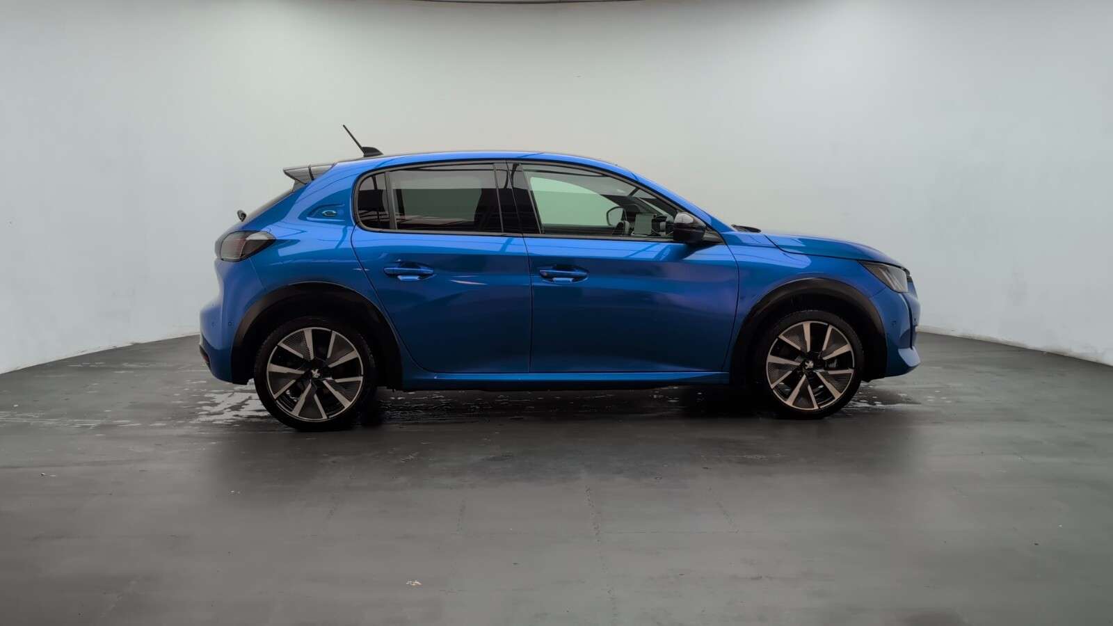 2021 PEUGEOT E-208 2021 PEUGEOT E-208