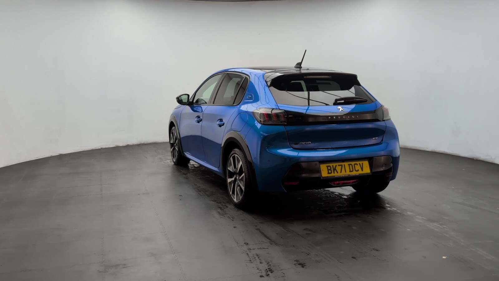 2021 PEUGEOT E-208 2021 PEUGEOT E-208