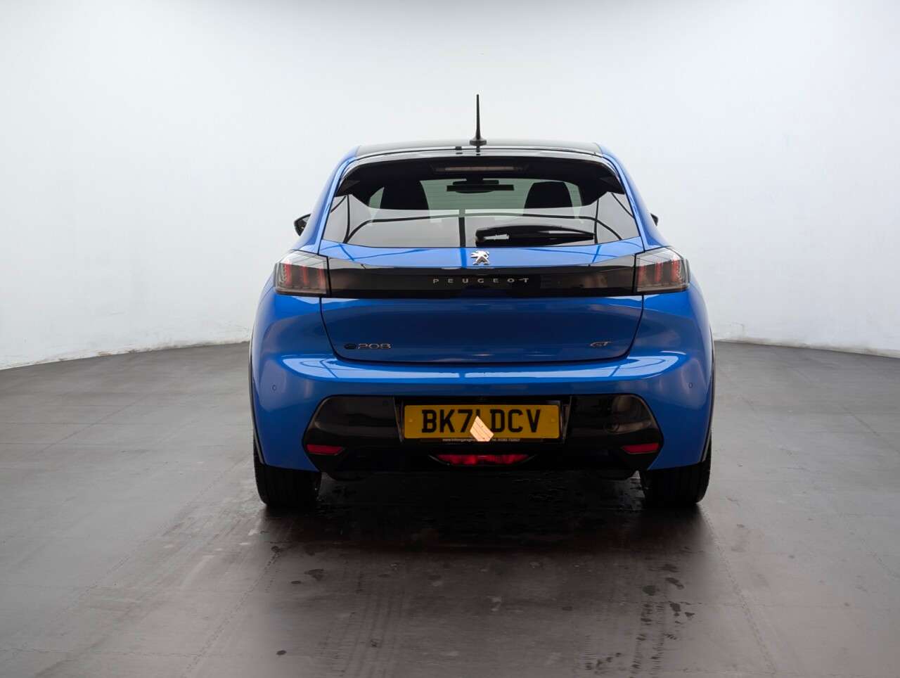 2021 PEUGEOT E-208 2021 PEUGEOT E-208