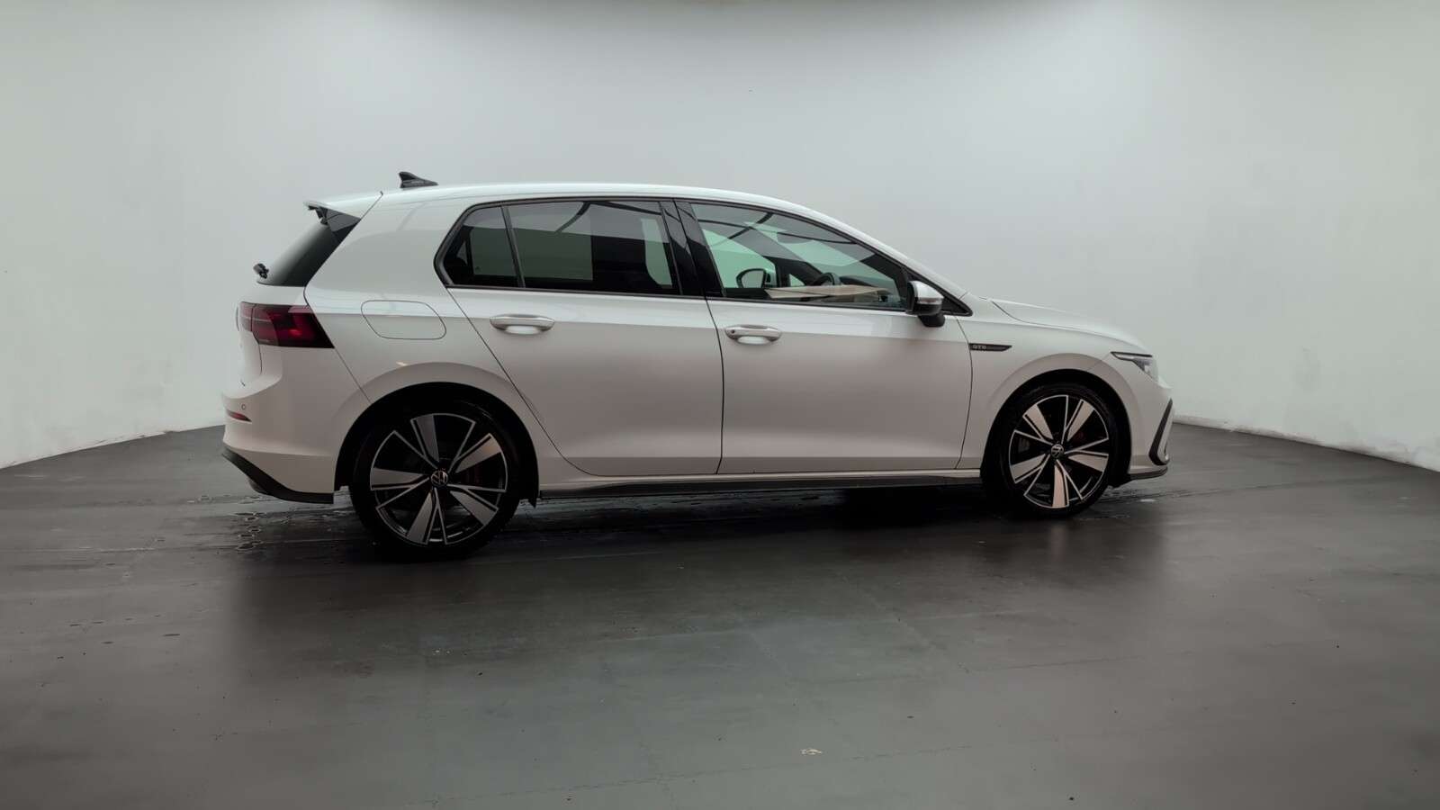 2021 VOLKSWAGEN GOLF 2021 VOLKSWAGEN GOLF