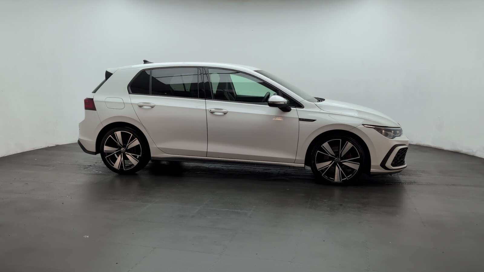 2021 VOLKSWAGEN GOLF 2021 VOLKSWAGEN GOLF