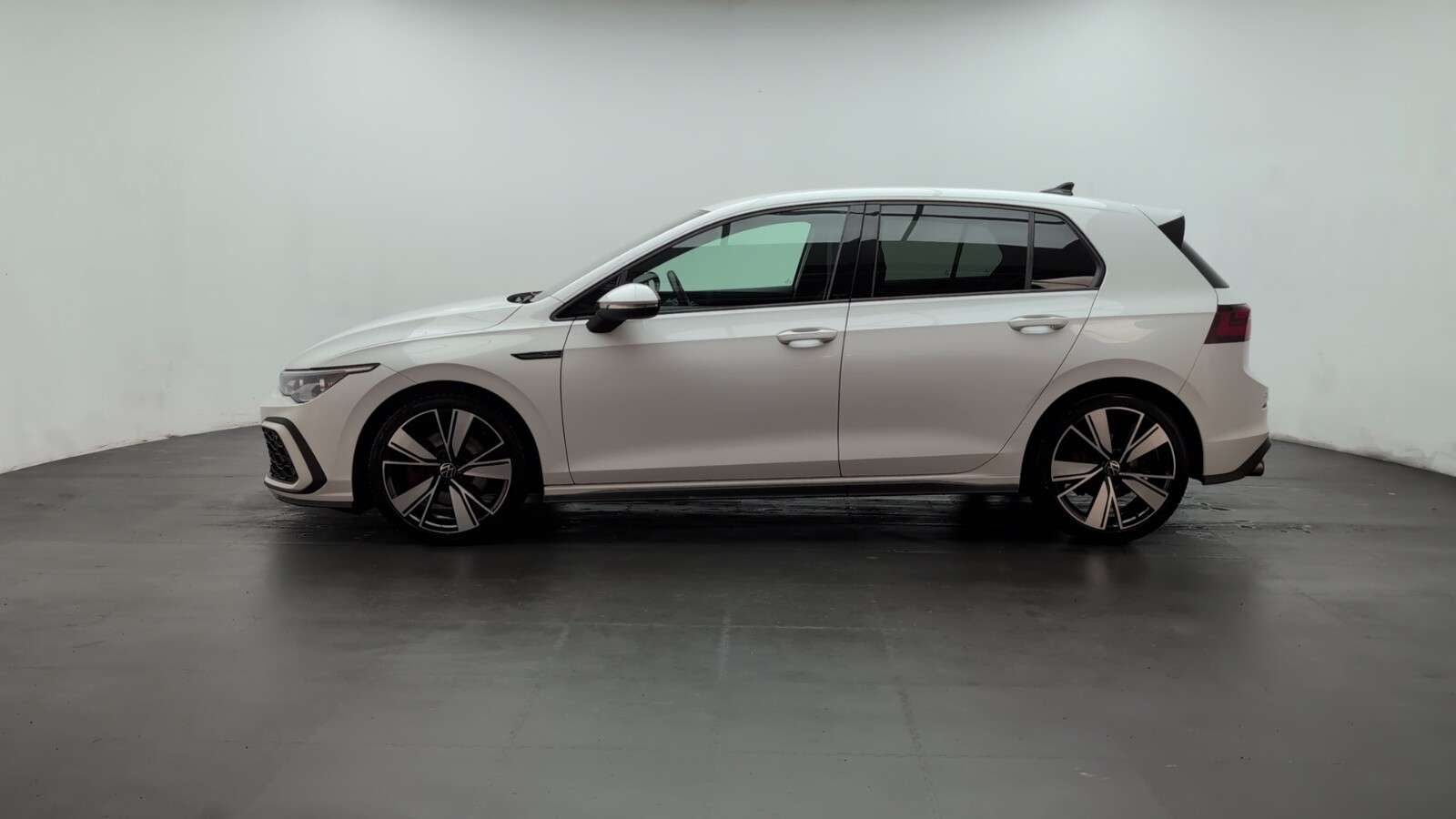 2021 VOLKSWAGEN GOLF 2021 VOLKSWAGEN GOLF