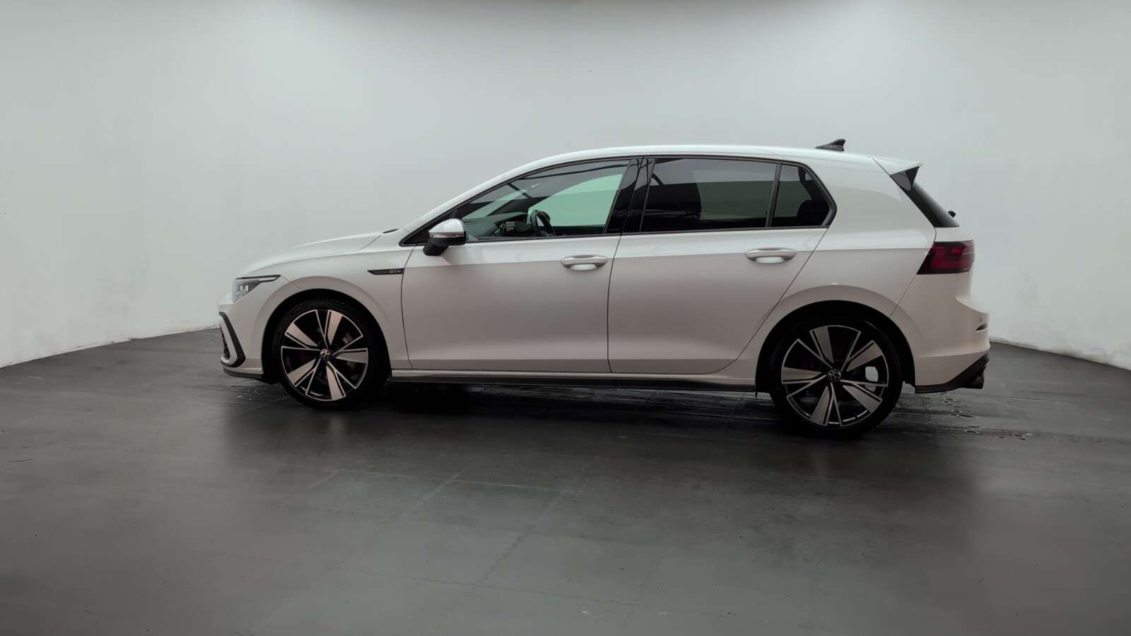 2021 VOLKSWAGEN GOLF 2021 VOLKSWAGEN GOLF