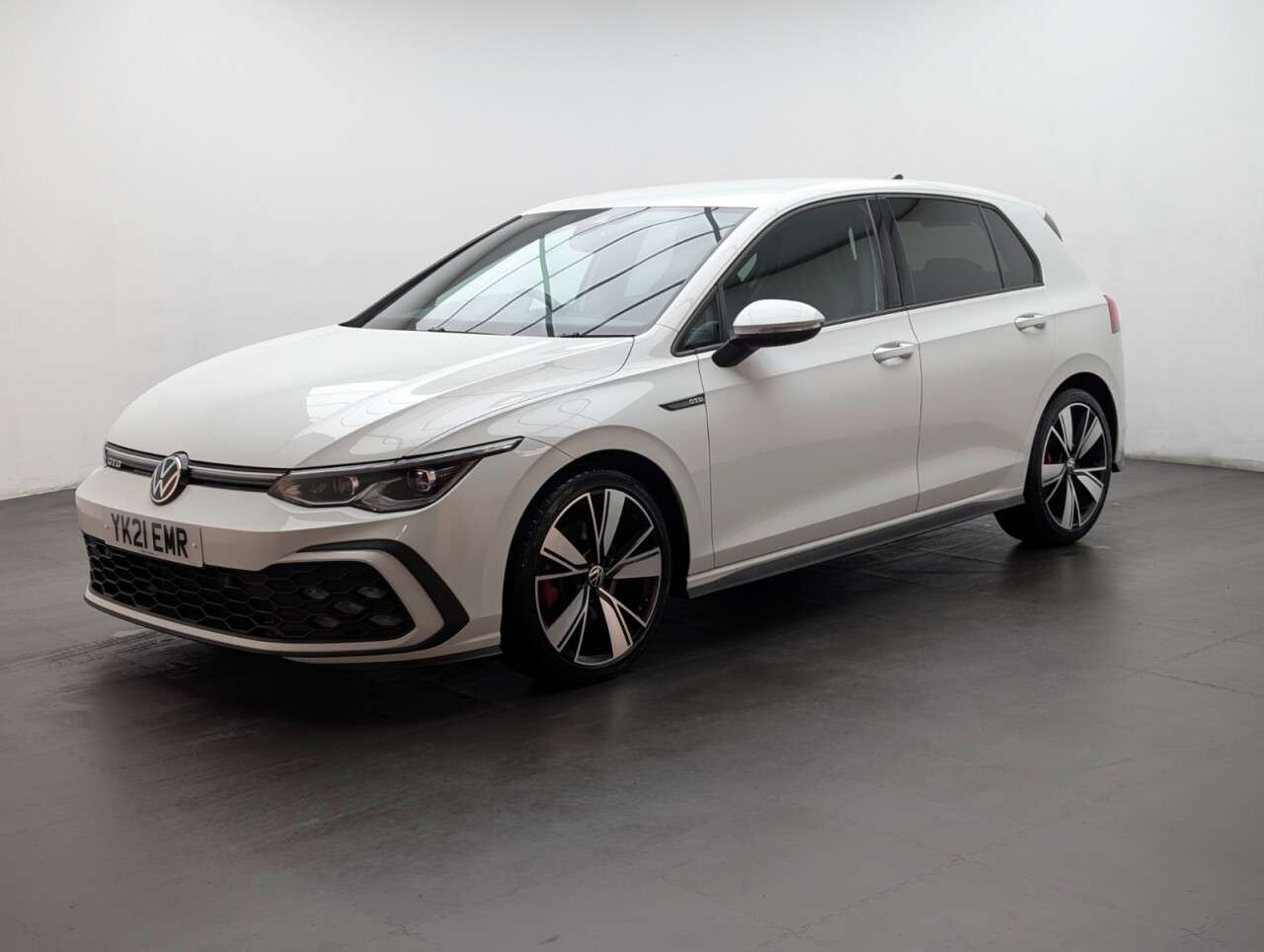 2021 VOLKSWAGEN GOLF 2021 VOLKSWAGEN GOLF