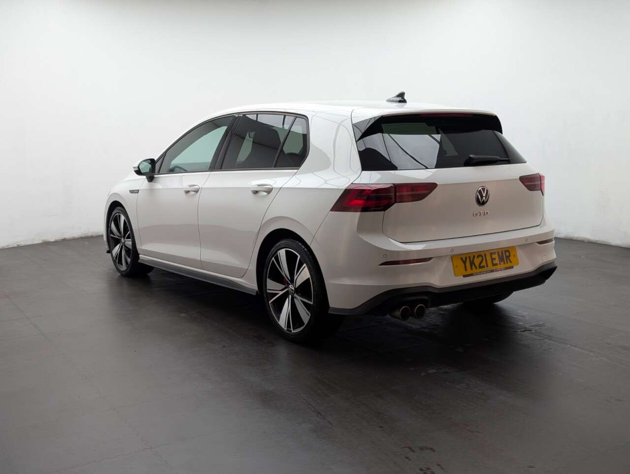 2021 VOLKSWAGEN GOLF 2021 VOLKSWAGEN GOLF